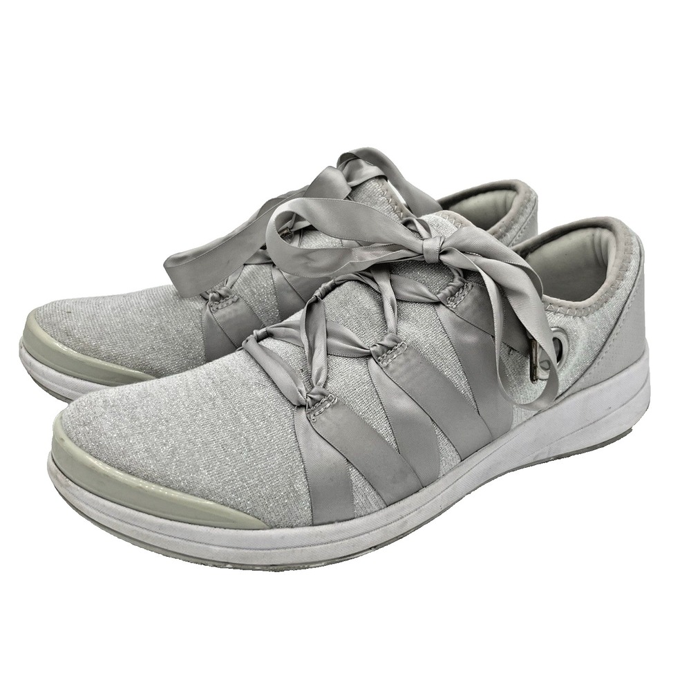 Bzees Glisten Silver Sneaker Lace Up Ribbon Laces Womens Sz 10 Casual Comfort